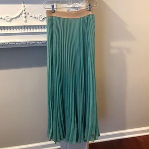BCBG pleated maxi skirt